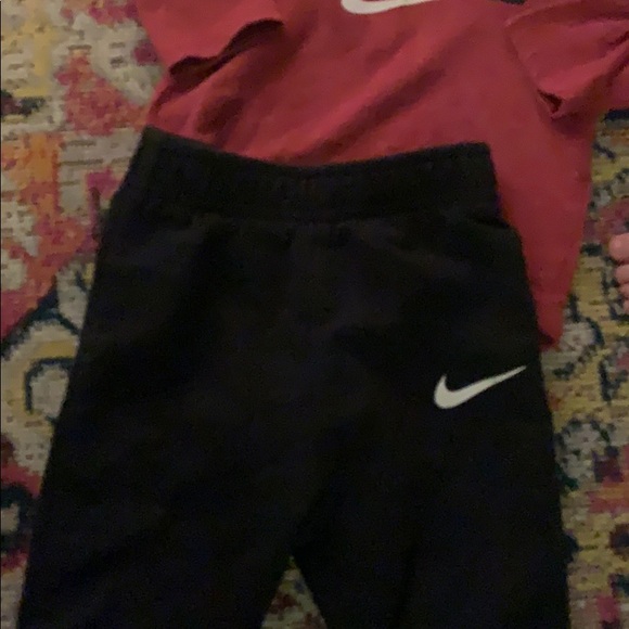 Nike two piece - Picture 5 of 5